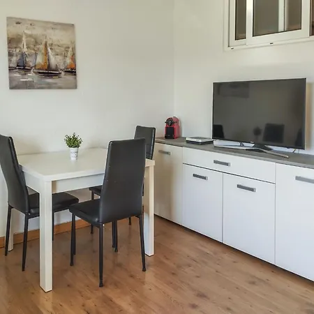 Neptuno By Interhome *